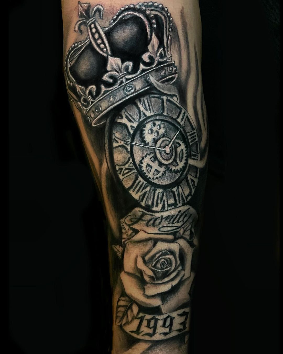 #contaminationtattoo #berlin #linework #vegantattoo #blackworktattoo #trashtattoo #kolumbientattoo #simpletattoo #tattoolife #blackink #dotworktattoo #tattooink #tattooist #tattooer #blacktattooart #btattooing #